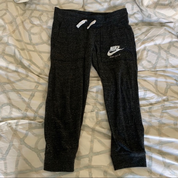 Nike Pants - Nike Sportswear Gym Vintage Women's Capris Jogger